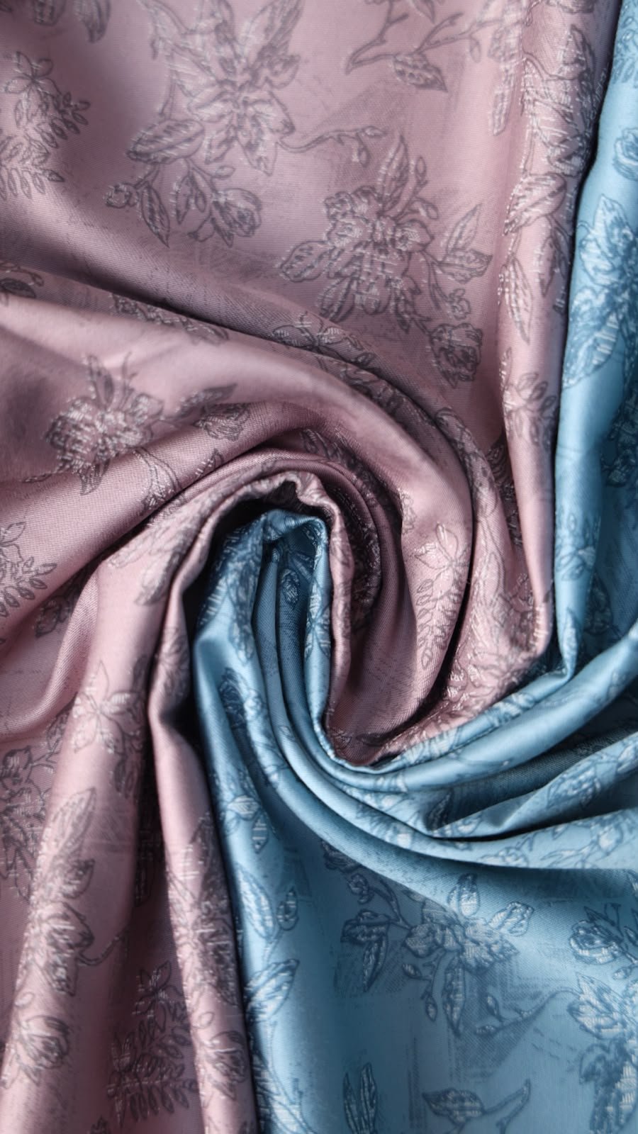 100% Cotton jacquard fabric, swirled to show sheen and drape